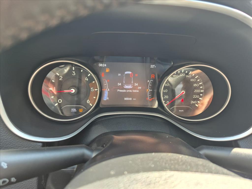 COMPASS 2.0 16V DIESEL LIMITED 4X4 AUTOMÁTICO5