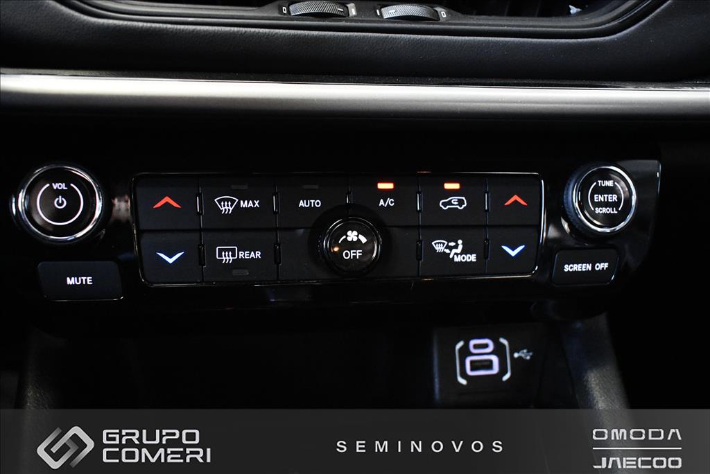 COMPASS 2.0 TD350 TURBO DIESEL LONGITUDE AT910