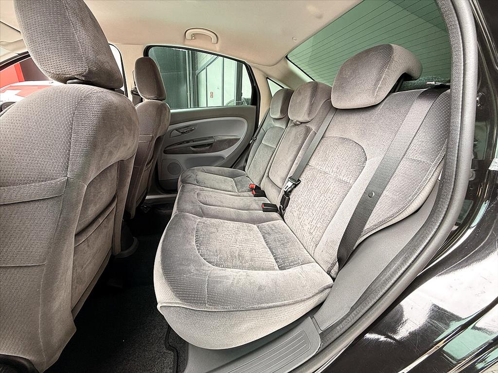 FIAT LINEA 1.9 MPI HLX 16V FLEX 4P MANUAL