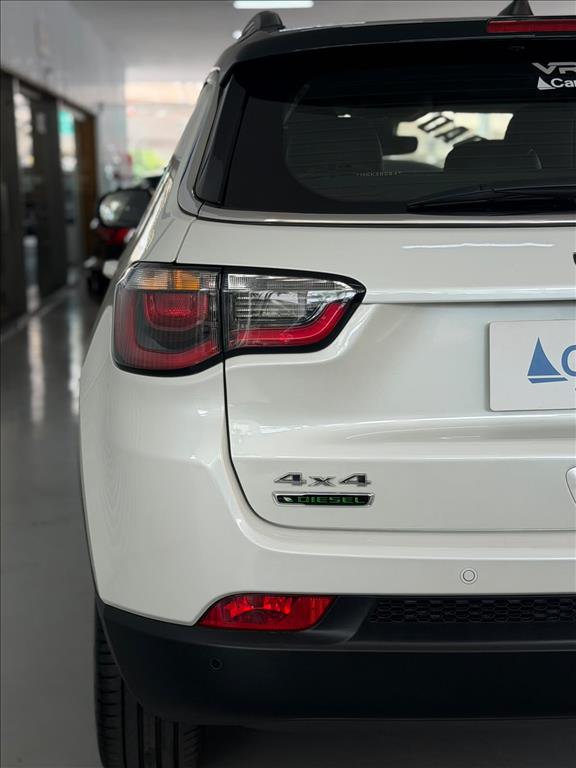 COMPASS 2.0 16V DIESEL LIMITED 4X4 AUTOMÁTICO18