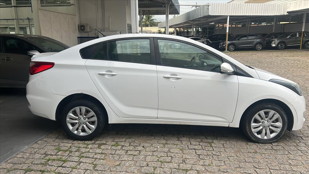 HB20S 1.6 COMFORT PLUS 16V FLEX 4P MANUAL1