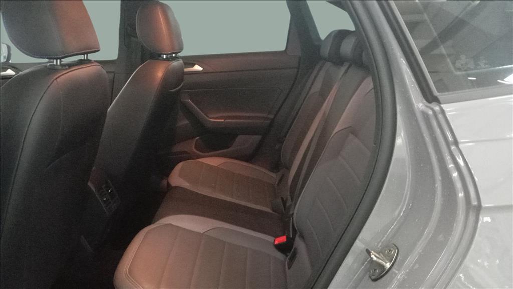 NIVUS 1.0 200 TSI TOTAL FLEX HIGHLINE AUTOMÁTICO9