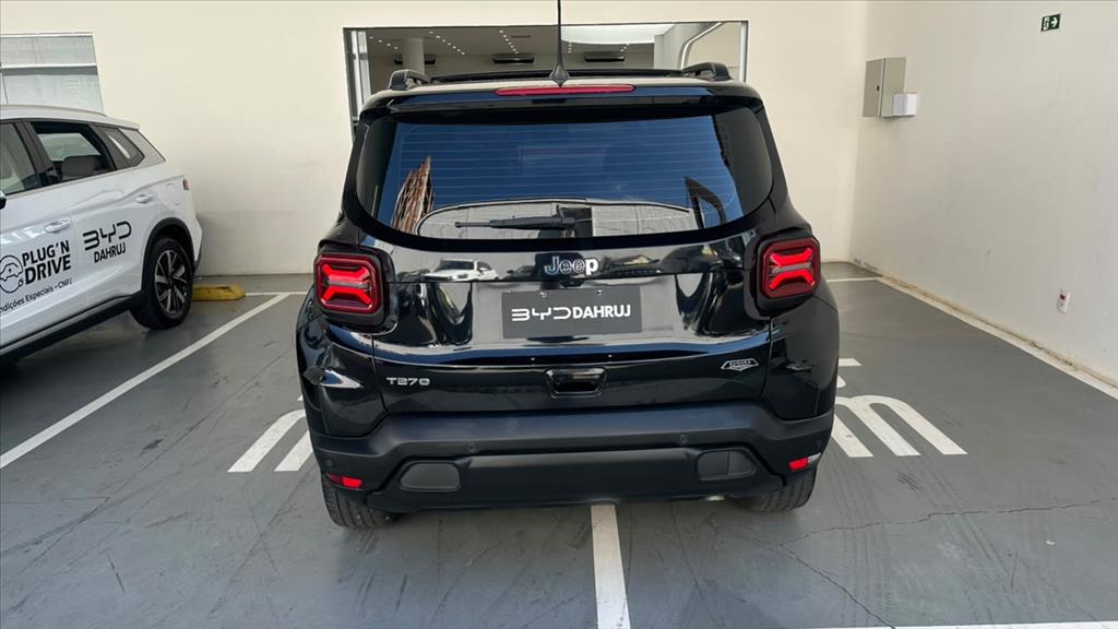 RENEGADE 1.3 T270 TURBO FLEX SAHARA AT611