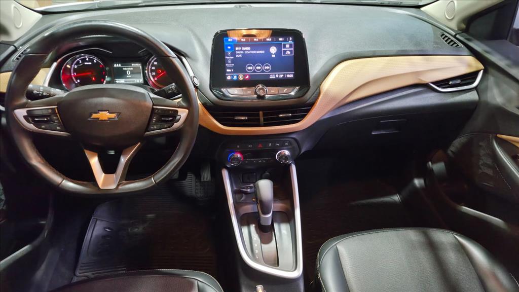 ONIX PLUS 1.0 TURBO FLEX PREMIER AUTOMÁTICO4