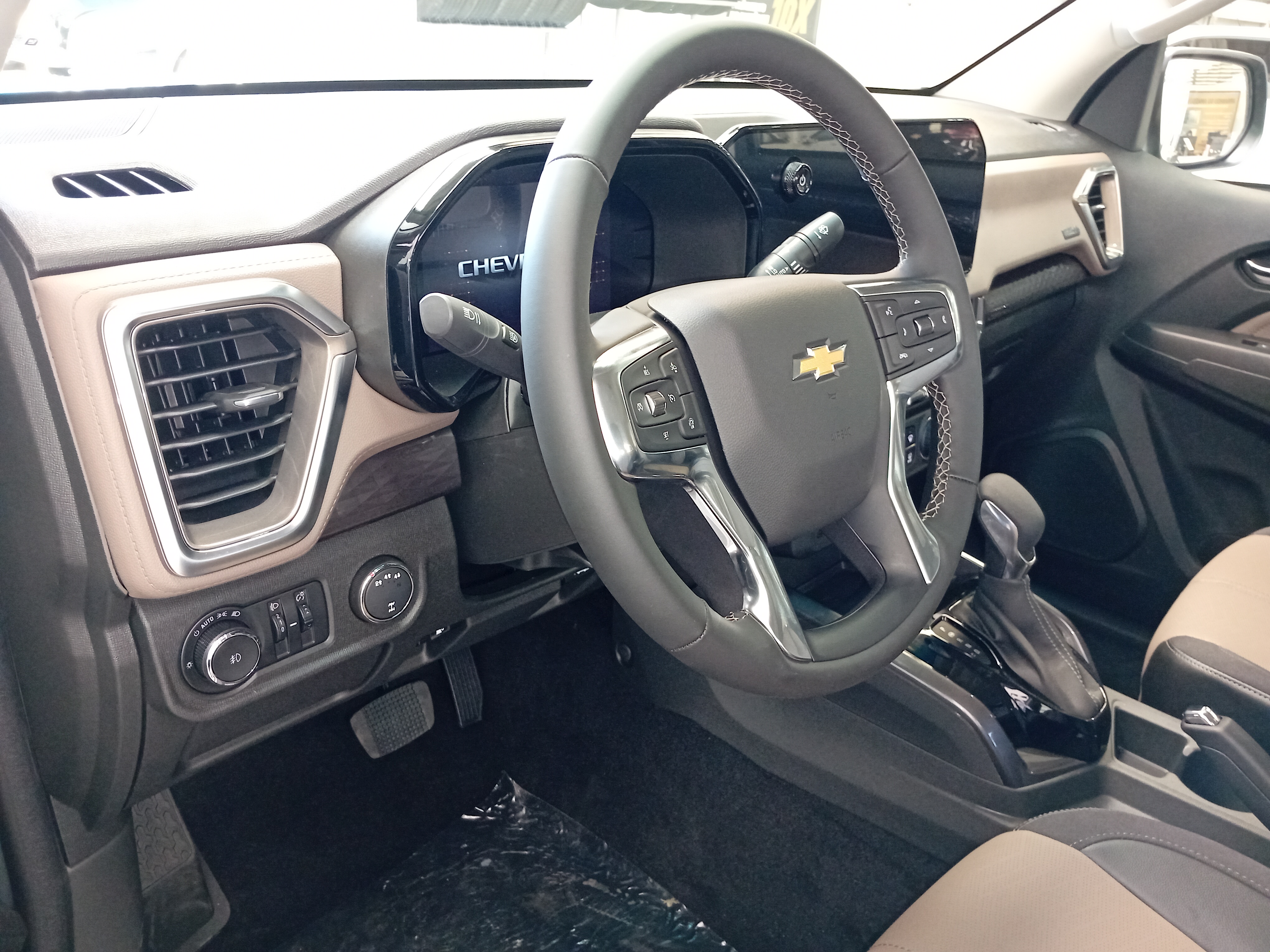 S10 2.8 16V TURBO DIESEL HIGH COUNTRY CD 4X4 AUTOMÁTICO4