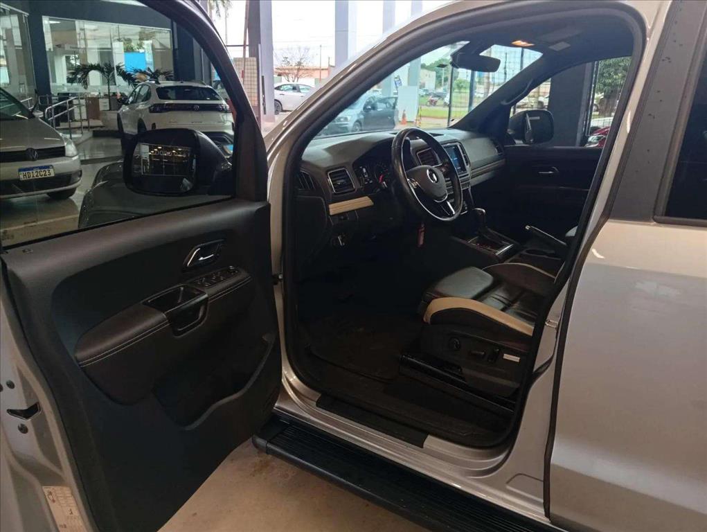 AMAROK 3.0 V6 TDI DIESEL HIGHLINE CD 4MOTION AUTOMÁTICO10