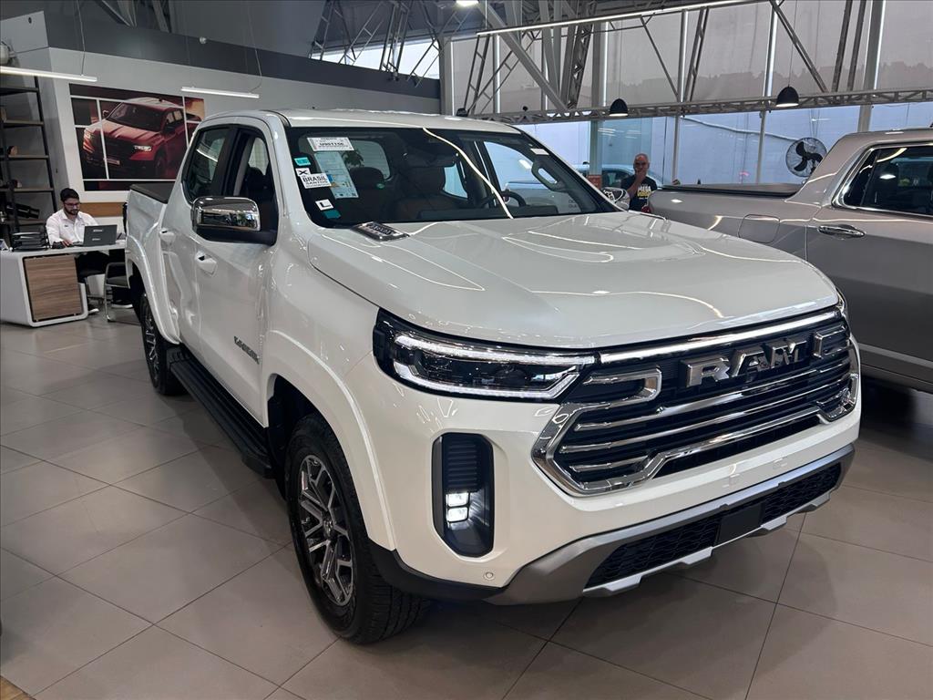 DAKOTA 2.2 TURBO DIESEL LARAMIE 4X4 AUTOMÁTICO2