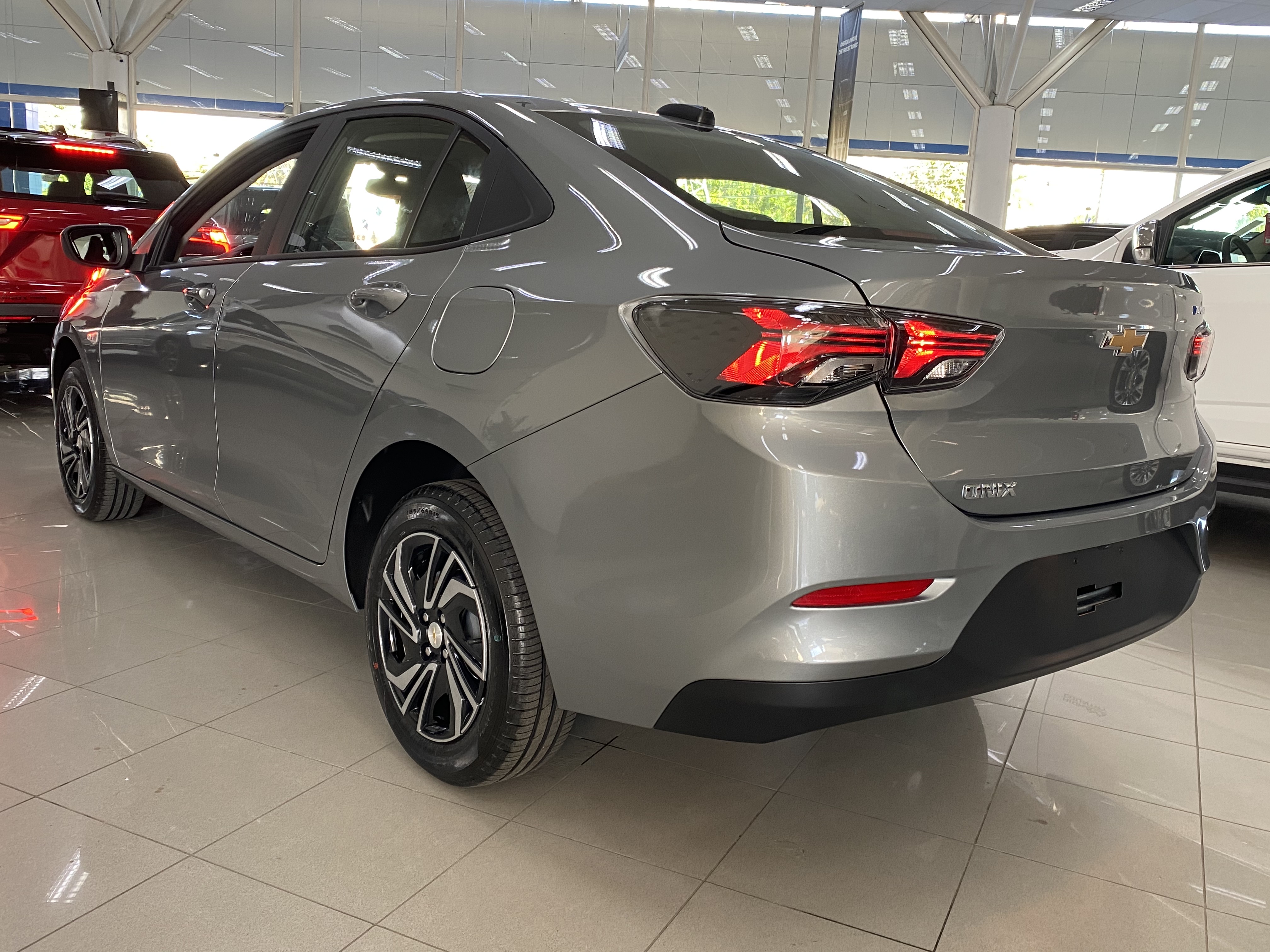 ONIX PLUS 1.0 TURBO ETANOL ECO AUTOMÁTICO15