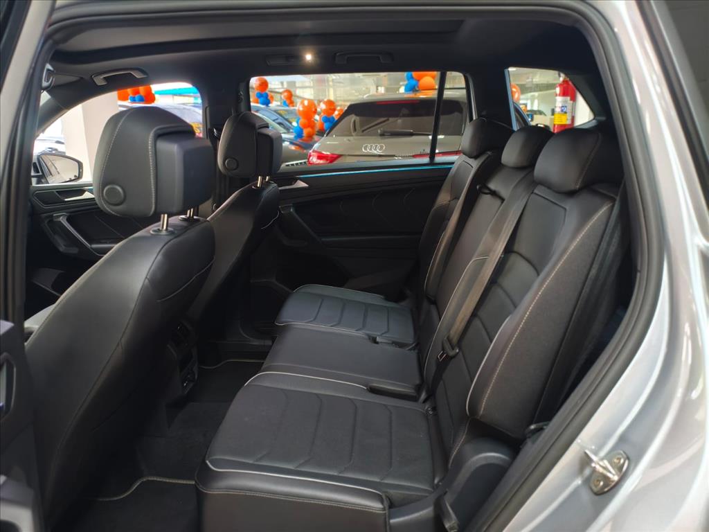 TIGUAN 2.0 300 TSI GASOLINA ALLSPACE R-LINE AUTOMÁTICO9