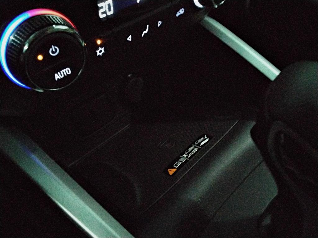 ONIX 1.0 TURBO FLEX PREMIER AUTOMÁTICO