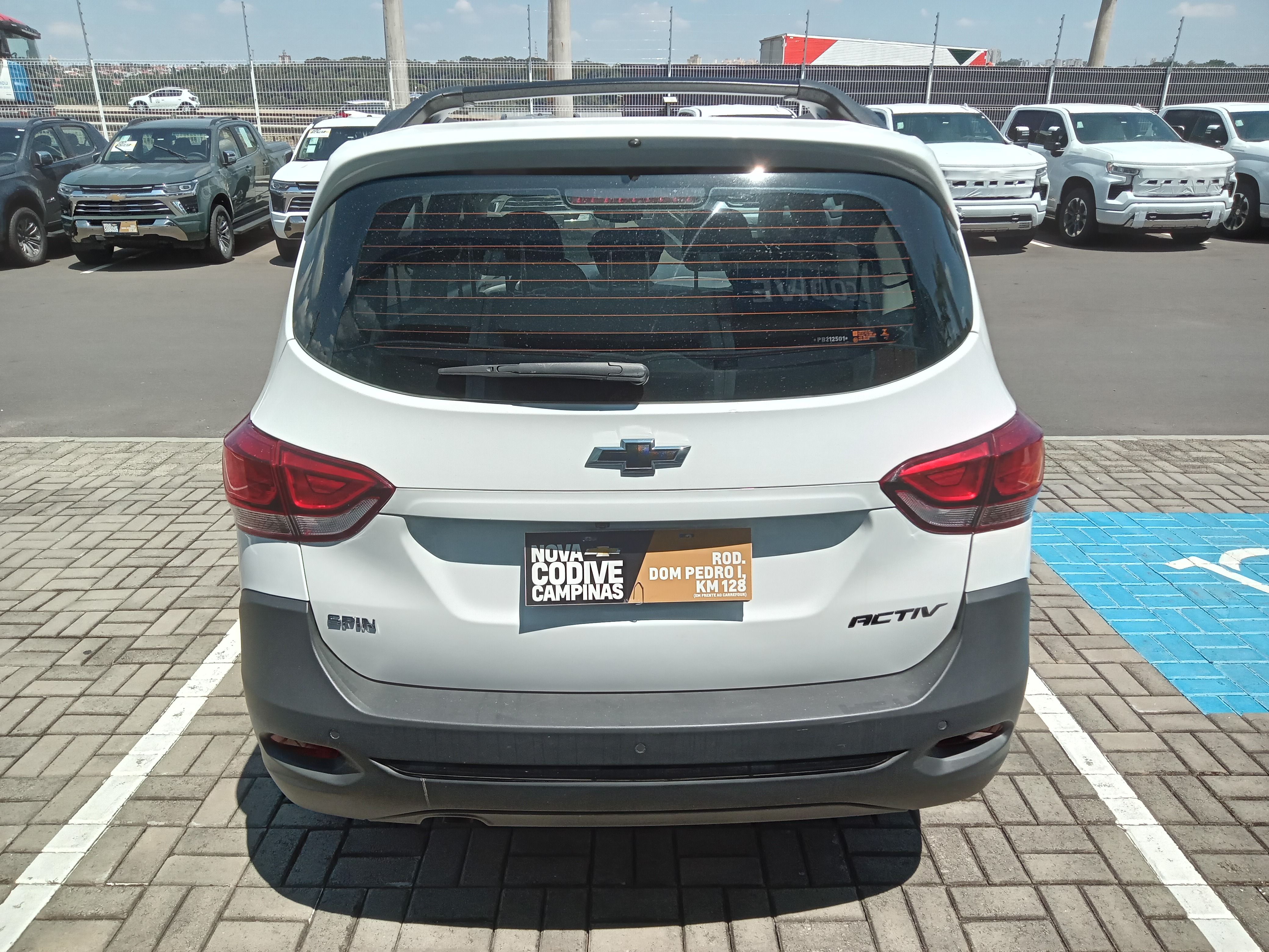SPIN 1.8 ACTIV 8V FLEX 4P AUTOMÁTICO5