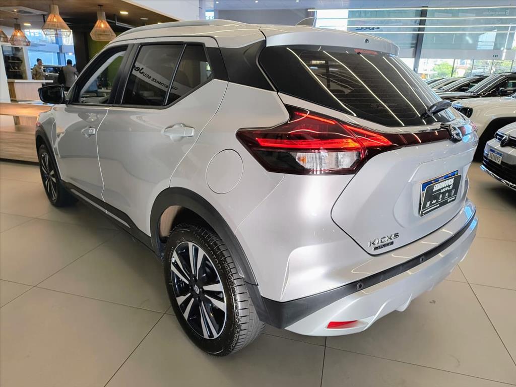 KICKS PLAY 1.6 16V FLEXSTART ADVANCE PLUS XTRONIC13