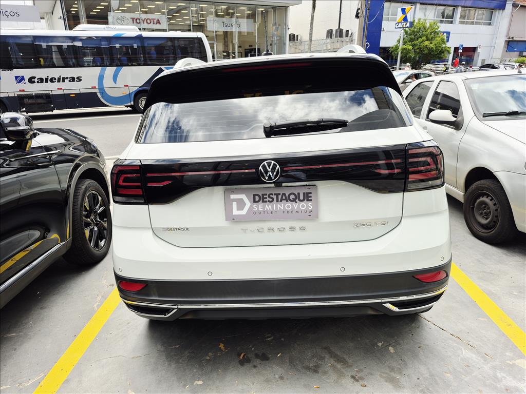 Foto ilustrativa do carro