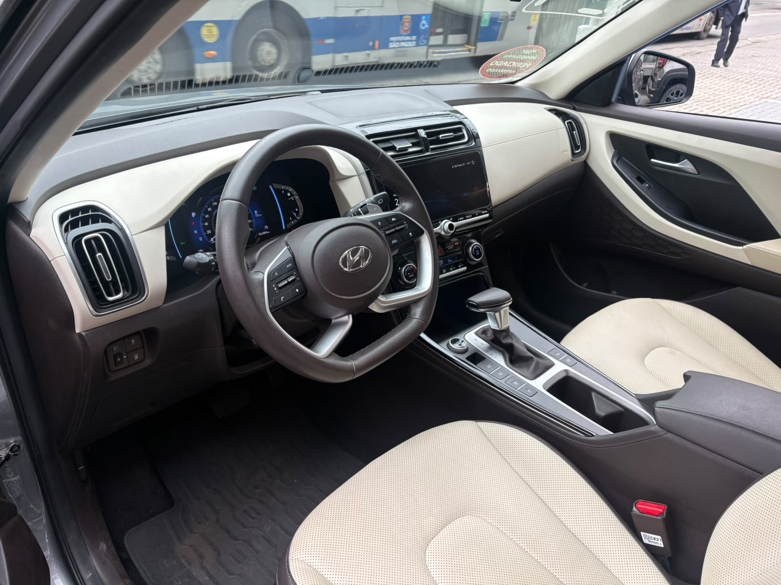 CRETA 2.0 FLEX ULTIMATE AUTOMÁTICO10