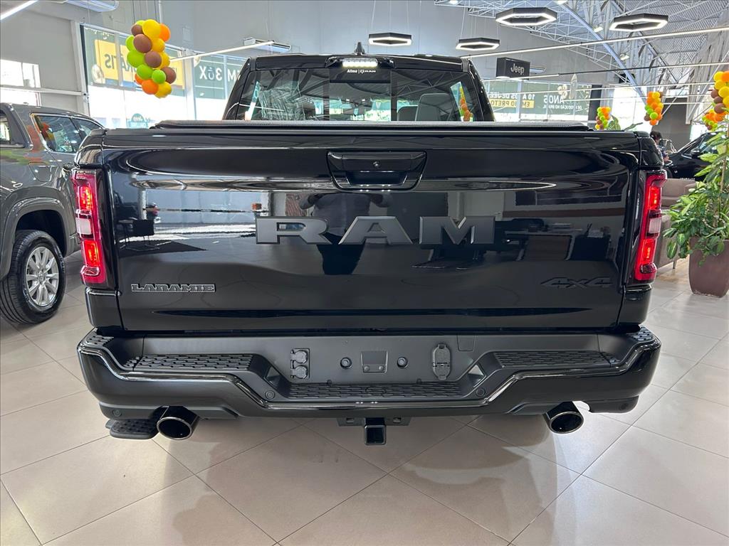 1500 3.0 HURRICANE 6 BITURBO GASOLINA LARAMIE NIGHT EDITION CD 4X4 AUTOMÁTICO 1500 3.0 HURRICANE 6 BITURBO GASOLINA LARAMIE NIGHT EDITION CD 4X4 AUTOMÁTICO