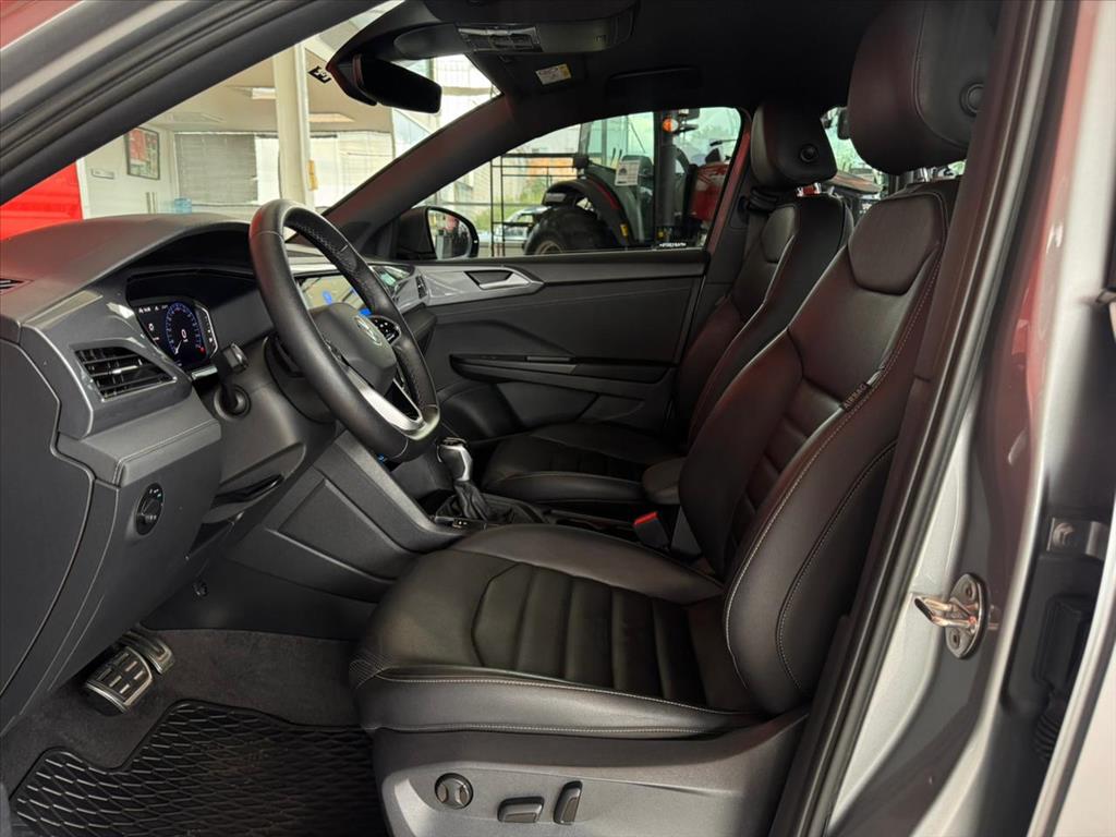 VW - Volkswagen-TAOS-1.4 250 TSI TOTAL FLEX HIGHLINE AUTOMÁTICO