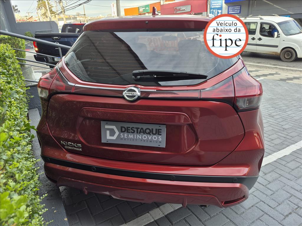 NISSAN KICKS