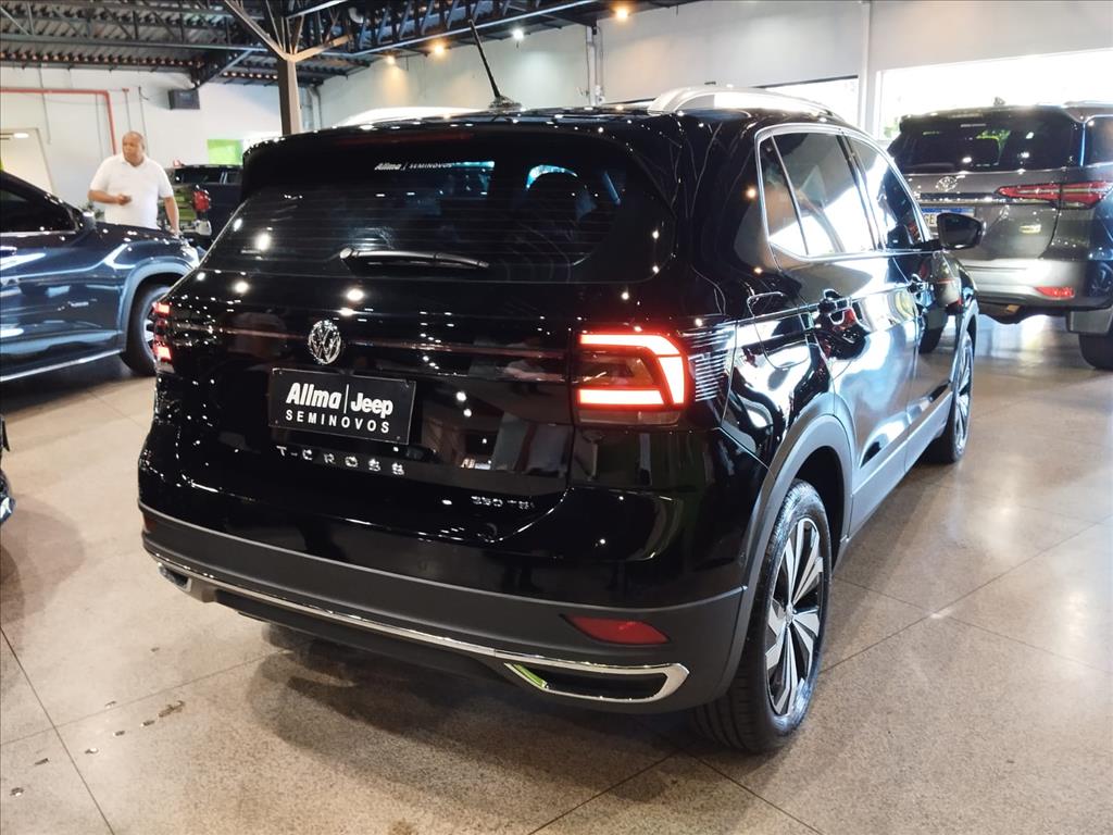 T-CROSS 1.4 250 TSI TOTAL FLEX HIGHLINE AUTOMÁTICO4