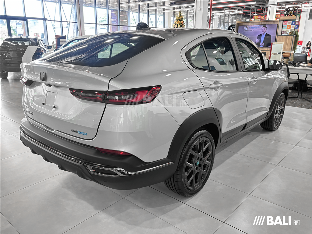 FASTBACK 1.0 TURBO 200 HYBRID AUDACE CVT3