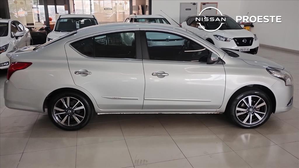 VERSA 1.6 16V FLEXSTART SL 4P XTRONIC6