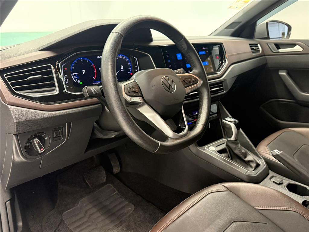 VIRTUS 1.0 200 TSI HIGHLINE AUTOMÁTICO10