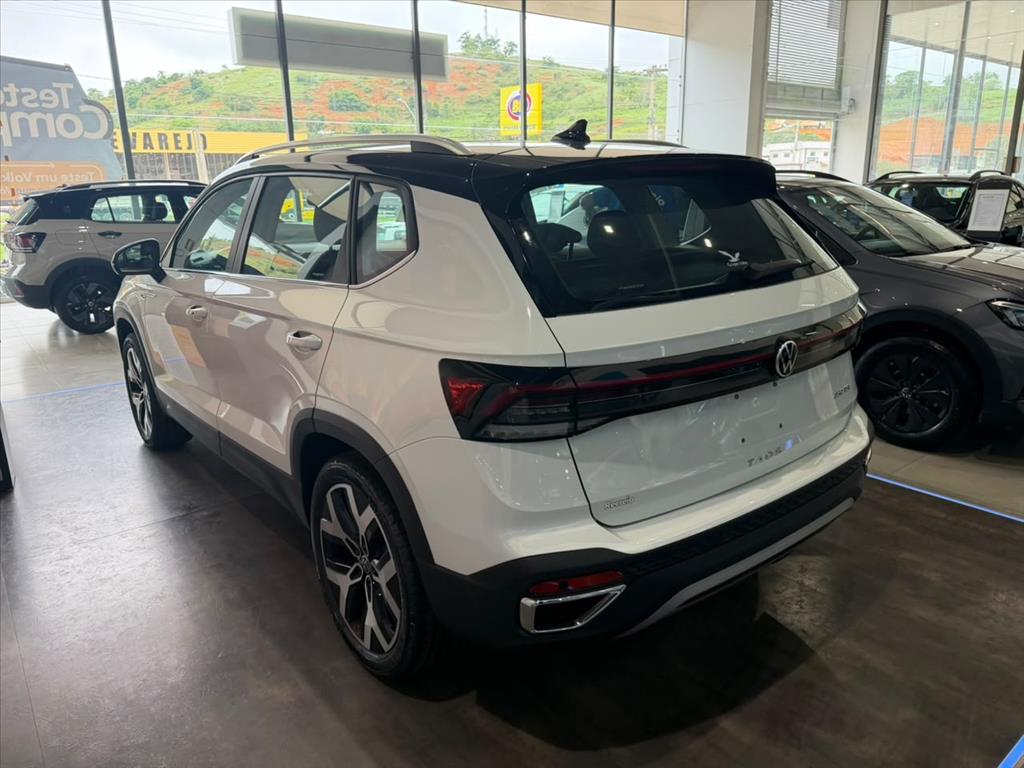 TAOS 1.4 250 TSI TOTAL FLEX HIGHLINE AUTOMÁTICO5