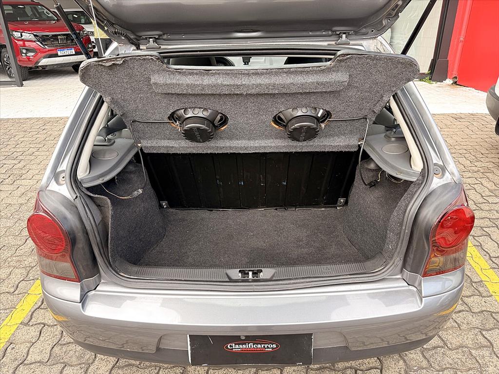 Volkswagen Gol - 1.0 MI 8V FLEX 4P MANUAL G.IV