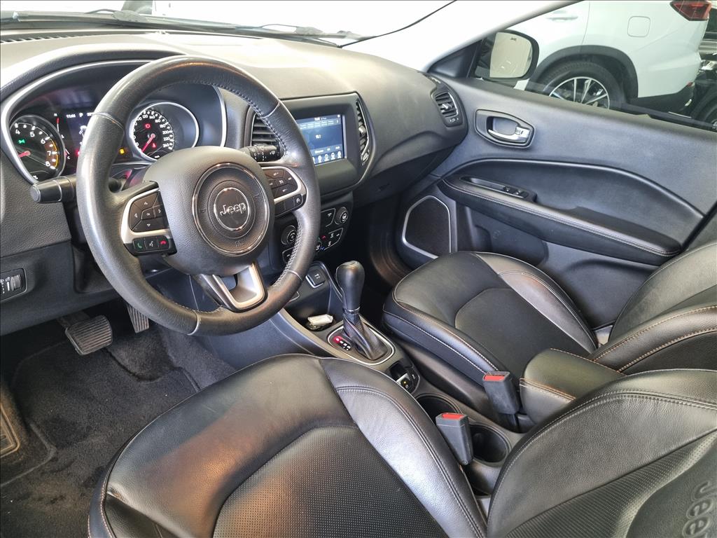 COMPASS 2.0 16V FLEX SPORT AUTOMÁTICO