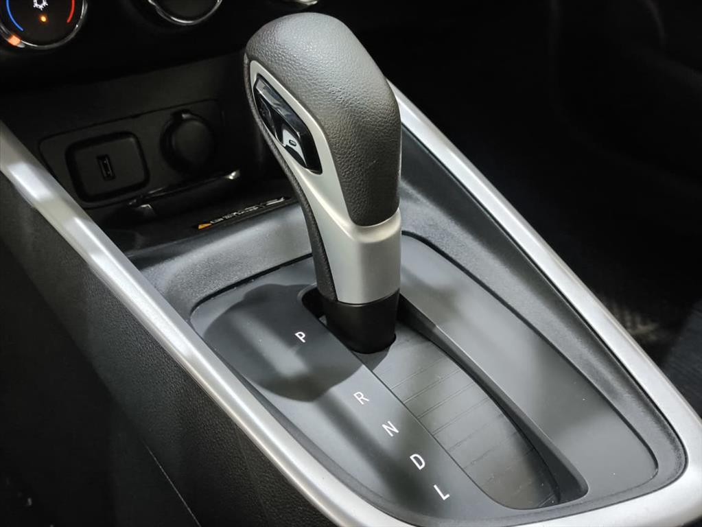 ONIX 1.0 TURBO FLEX PREMIER AUTOMÁTICO9