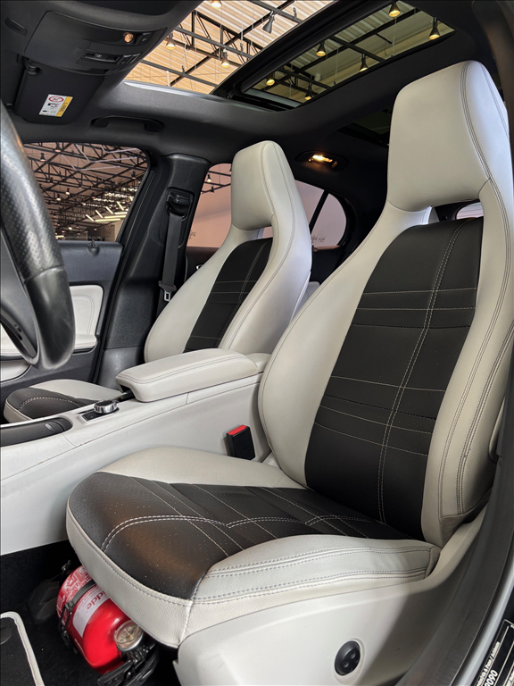 MERCEDES-BENZ GLA 200 1.6 CGI VISION BLACK EDITION 16V TURBO FLEX 4P AUTOMÁTICO-7 - Paraná Veículos Campinas - Veículos novos e seminovos com qualidade e procedência - 0