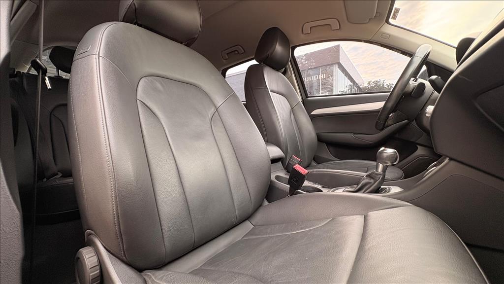 Q3 1.4 TFSI AMBIENTE FLEX 4P S TRONIC13