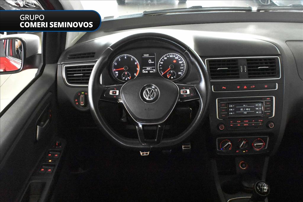 CROSSFOX 1.6 MI FLEX 8V 4P MANUAL14