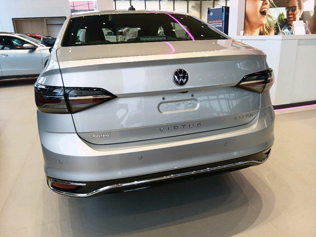 VIRTUS 1.0 200 TSI HIGHLINE AUTOMÁTICO3