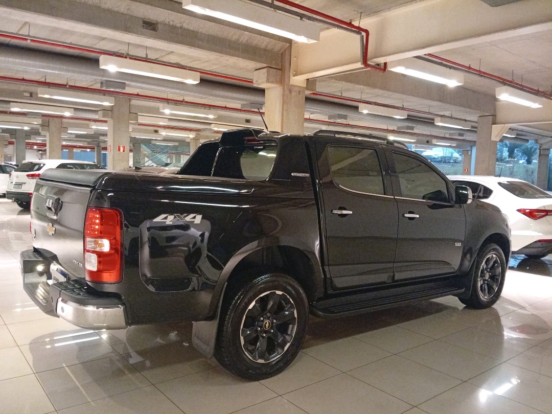 GM - Chevrolet-S10-2.8 16V TURBO DIESEL HIGH COUNTRY CD 4X4 AUTOMÁTICO
