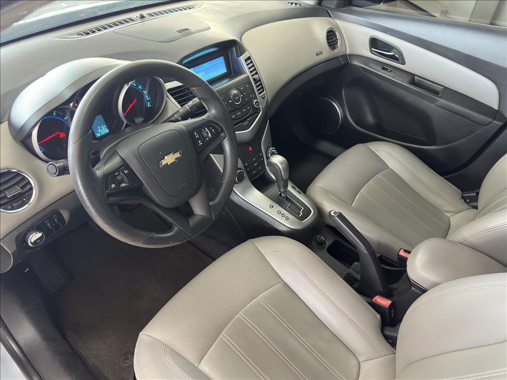 CRUZE 1.8 LT 16V FLEX 4P MANUAL8