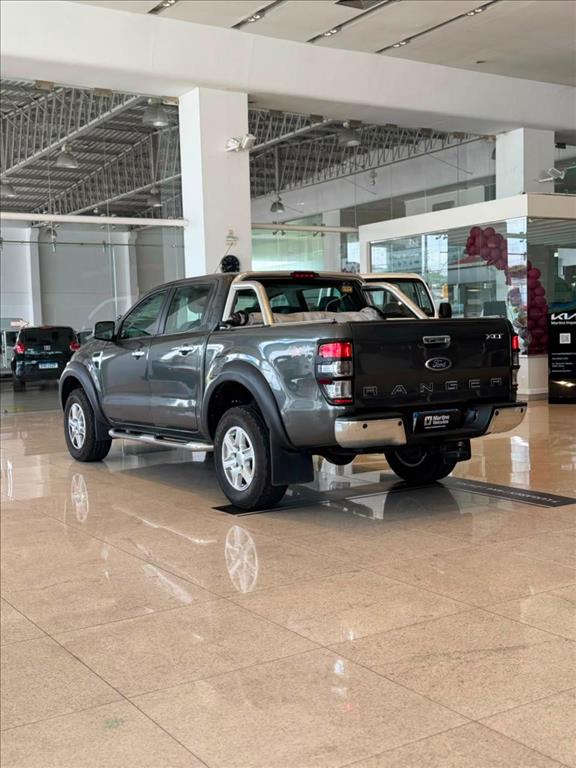 RANGER 3.2 XLT 4X4 CD 20V DIESEL 4P AUTOMÁTICO5