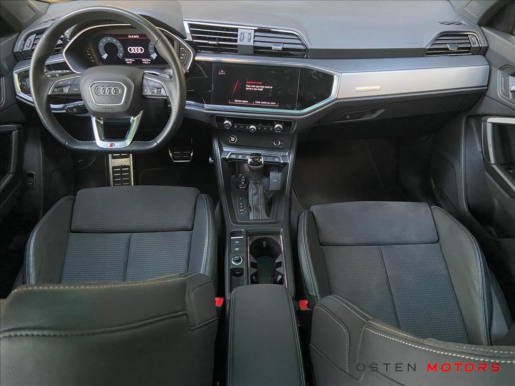 AUDI-Q3-2.0 40 TFSI GASOLINA PERFORMANCE BLACK QUATTRO TIPTRONIC