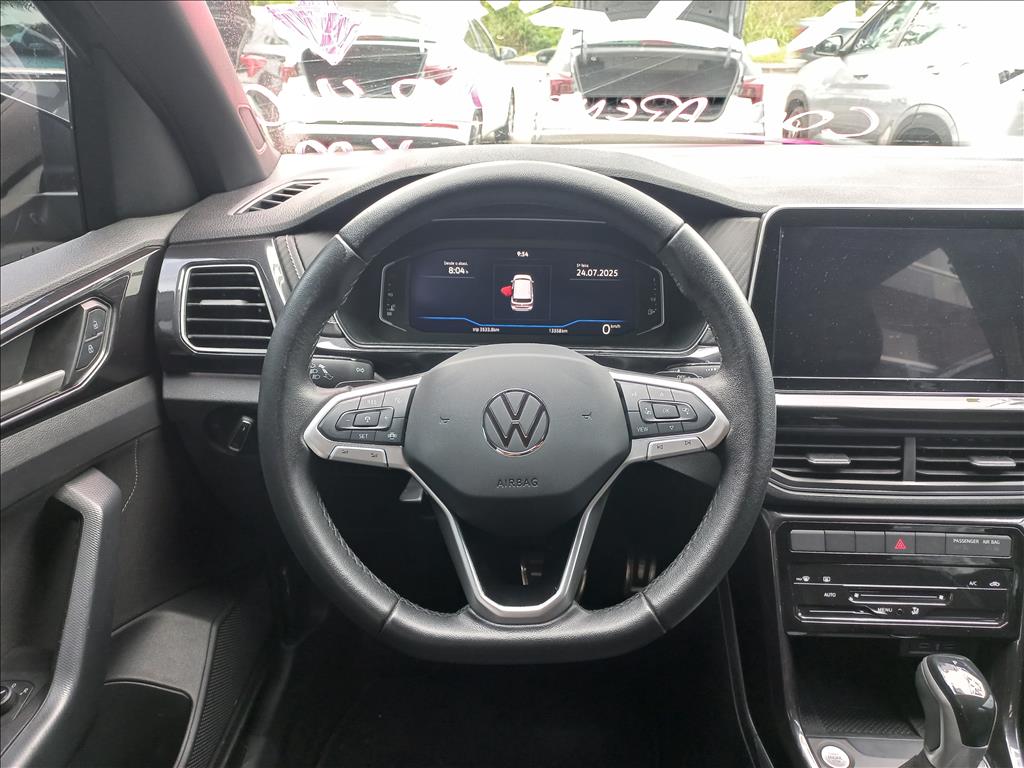 Foto ilustrativa do carro