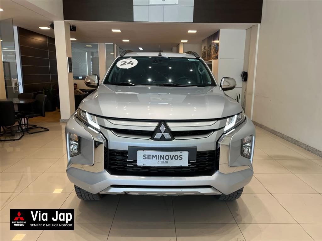 Mitsubishi-L200 TRITON-2.4 16V TURBO DIESEL SPORT HPE CD 4P 4X4 AUTOMÁTICO
