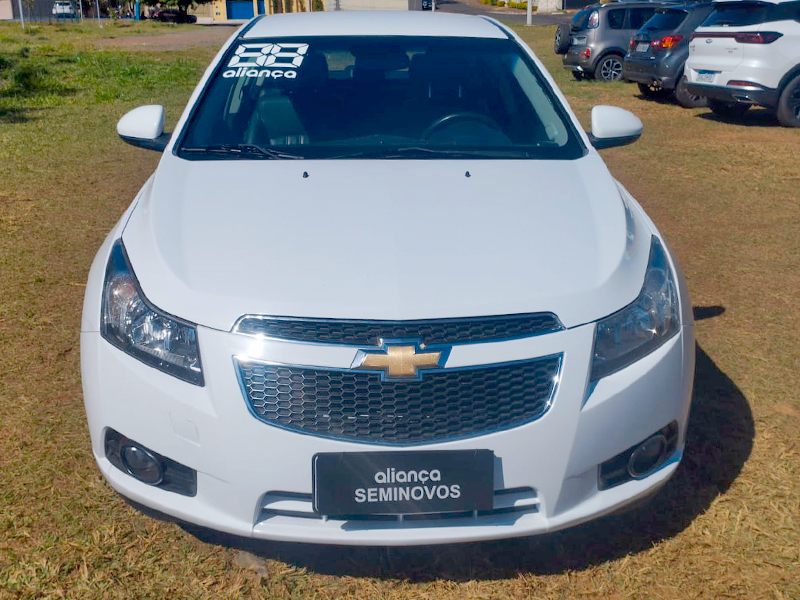 CRUZE 1.8 LT 16V FLEX 4P MANUAL1