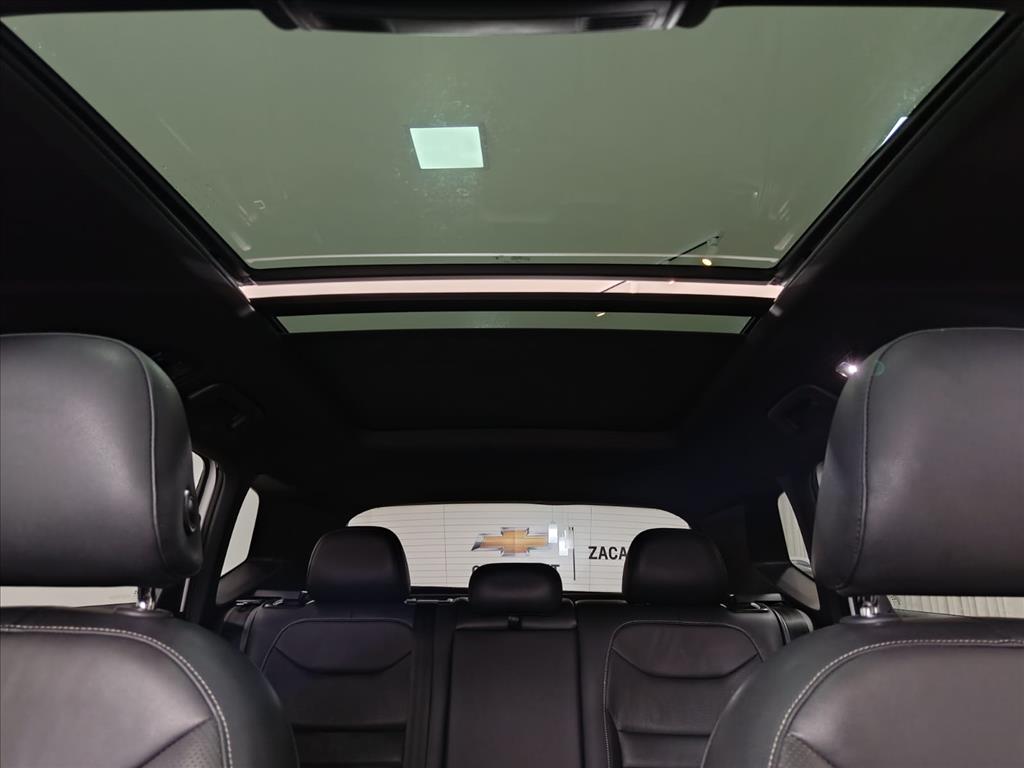 TAOS 1.4 250 TSI TOTAL FLEX HIGHLINE AUTOMÁTICO10
