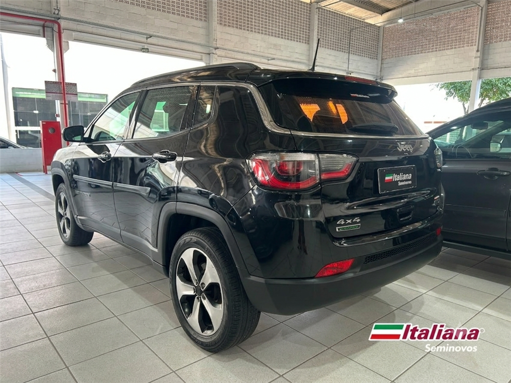 COMPASS 2.0 16V DIESEL LONGITUDE 4X4 AUTOMÁTICO1