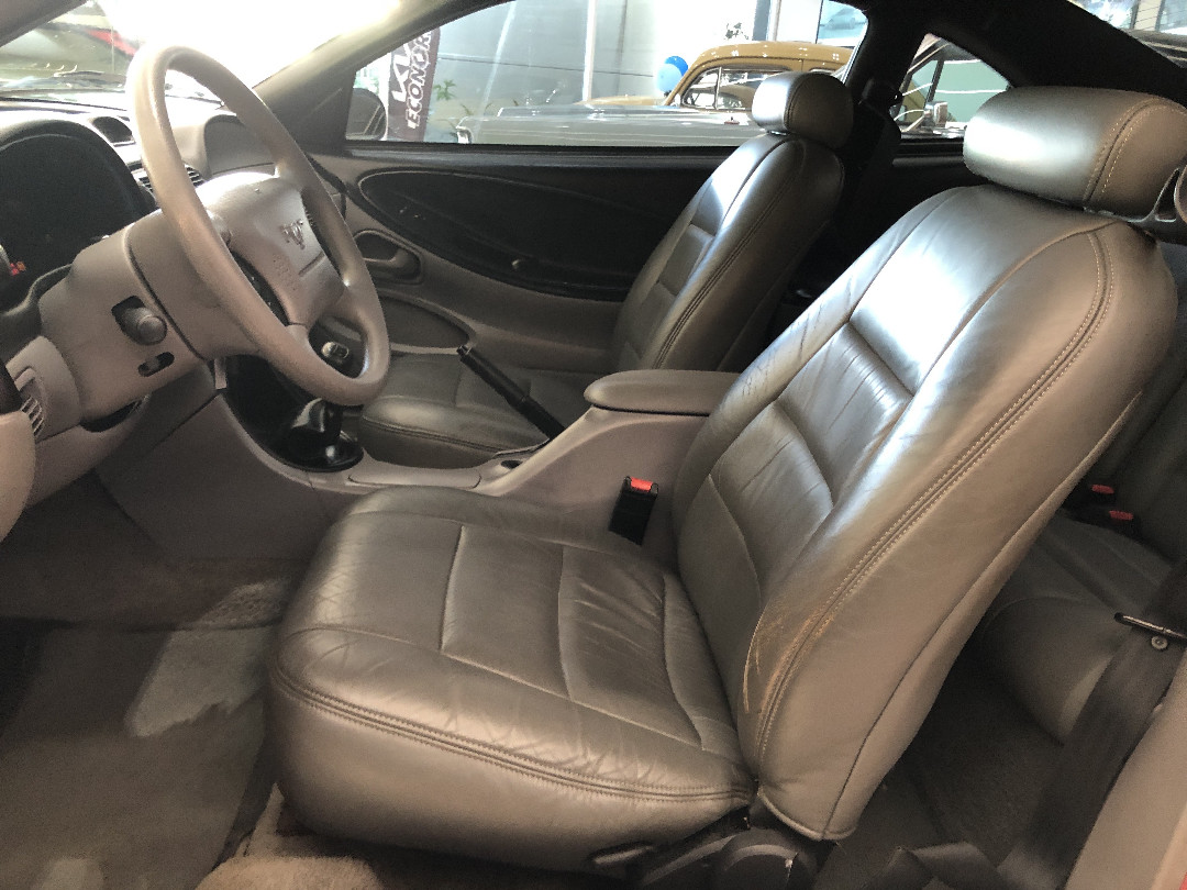 MUSTANG 3.8 V6 GASOLINA 2P MANUAL