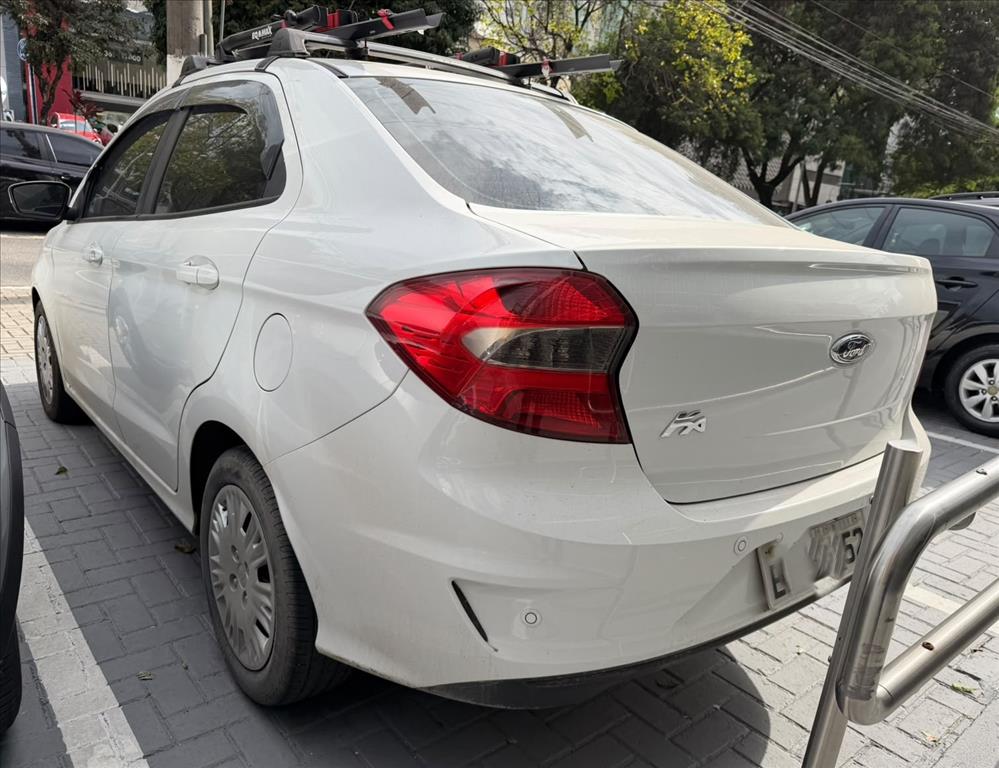 KA 1.0 TI-VCT FLEX SE PLUS SEDAN MANUAL17