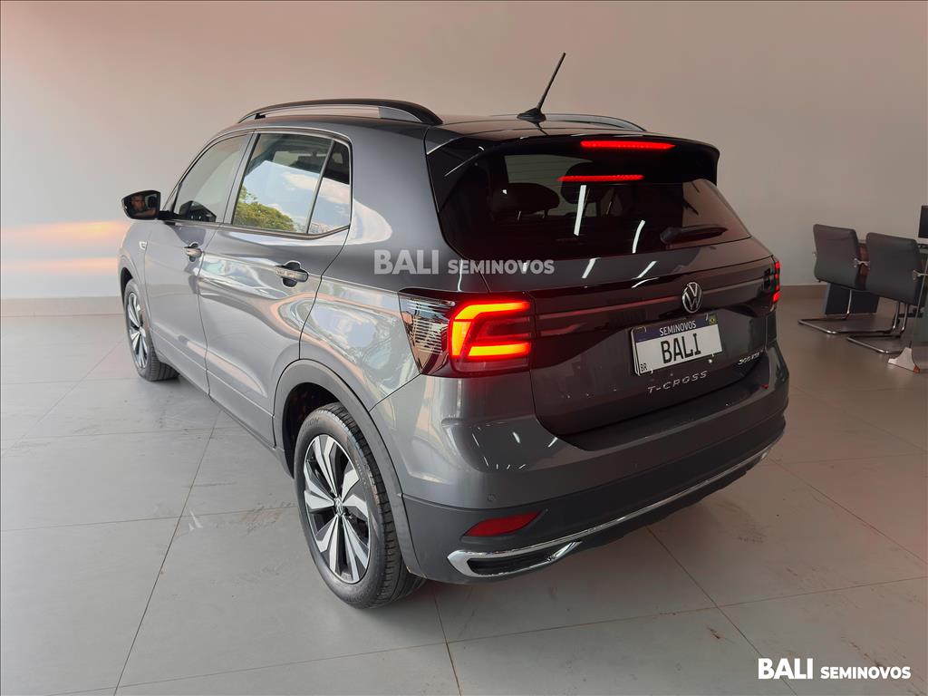 T-CROSS 1.0 200 TSI TOTAL FLEX AUTOMÁTICO5