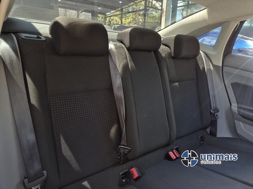 VOLKSWAGEN VIRTUS 1.0 200 TSI COMFORTLINE AUTOMÁTICO — foto 19