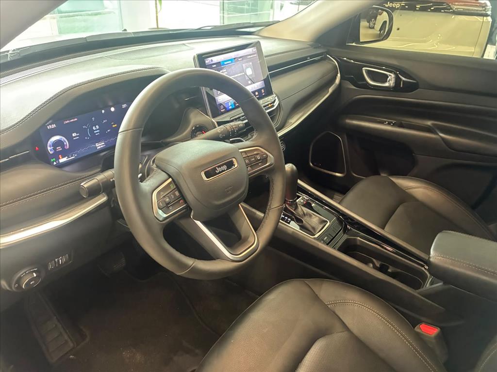 COMPASS 1.3 T270 TURBO FLEX LIMITED AT65