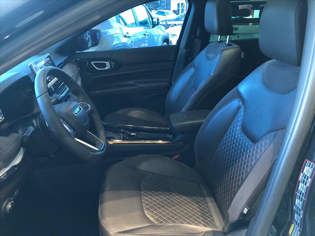 COMMANDER 1.3 T270 TURBO FLEX OVERLAND AT6