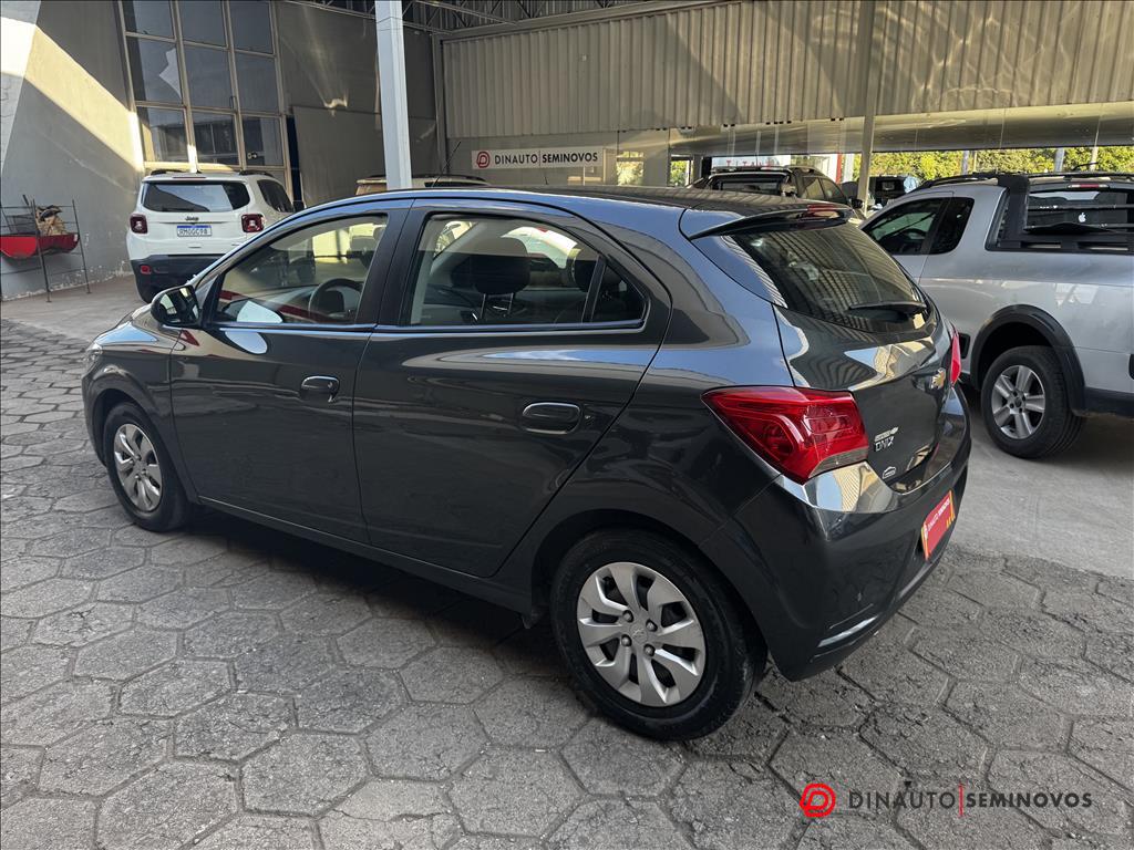 GM - Chevrolet-ONIX-1.0 MPFI LT 8V FLEX 4P MANUAL