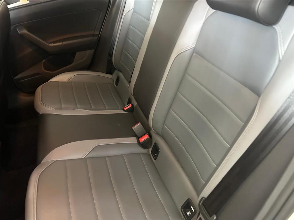 NIVUS 1.0 200 TSI TOTAL FLEX HIGHLINE AUTOMÁTICO10